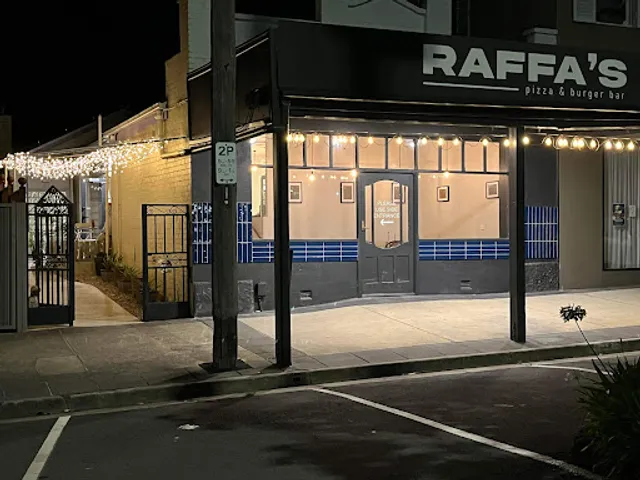 Raffa's Pizza & Burger Bar