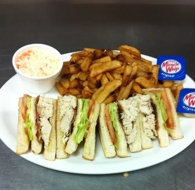 Snack chez Junior 2013 inc