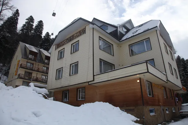 отель "Наступ"