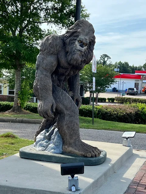 Bigfoot statue