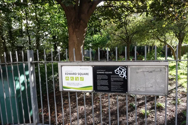 Edward Square garden