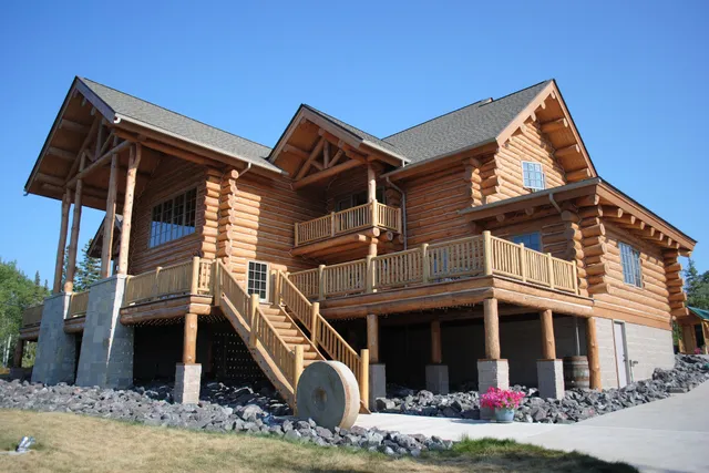 Dapple Gray B & B and Antiques