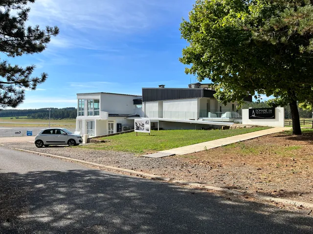 Area De Mende Brenoux Suites & Spa