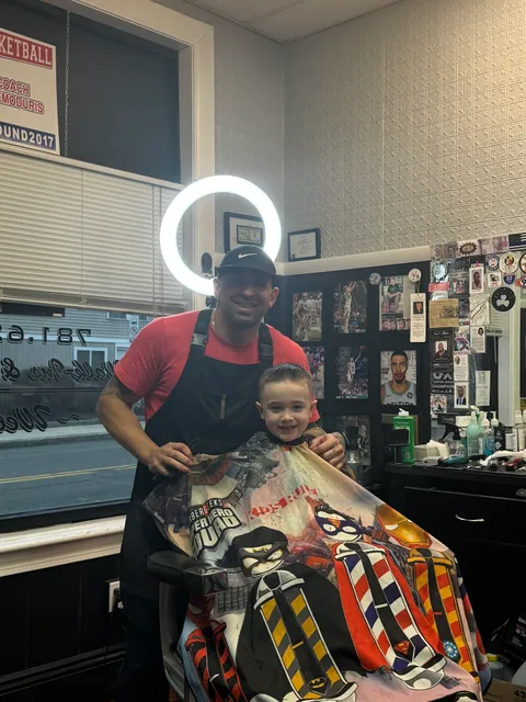 Derek's Barber Shop