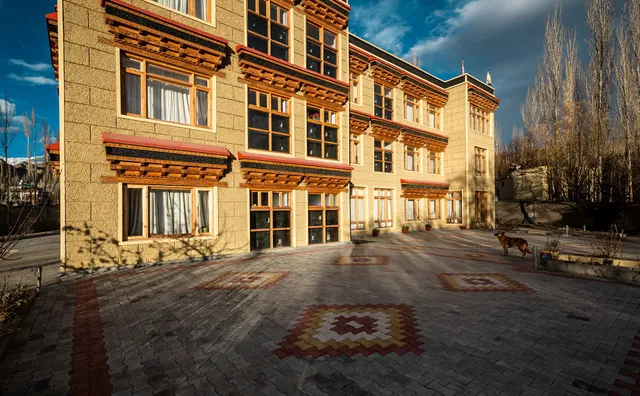 Hotel Alpine Ladakh