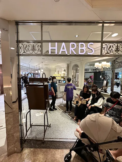 HARBS LUMINE Yokohama