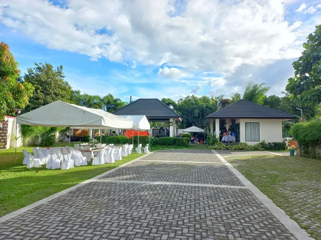 The Mango Tree Malolos