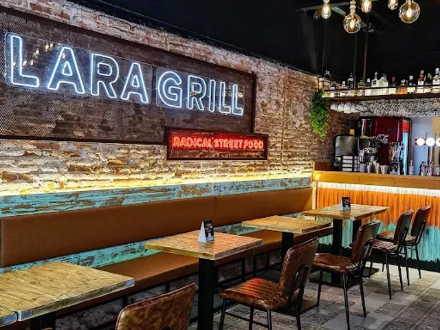 Lara Grill | Encants