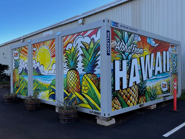 Dole Pineapple Farm Tour and Store