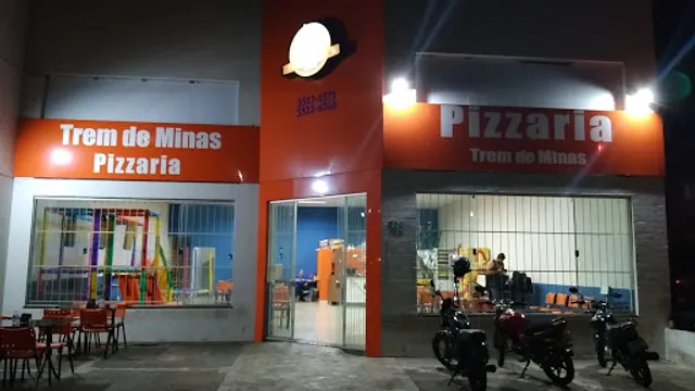 Trem de minas pizzaria