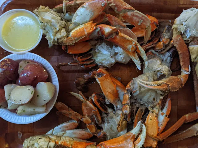 Rustic Inn Crabhouse