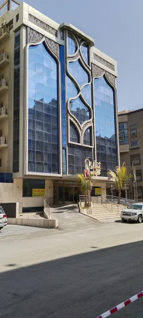 فندق كوايت الحمراء