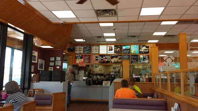 Braum's Ice Cream & Dairy Store