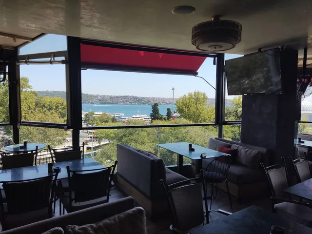 Terrace Bosphorus-Hokkah Lounge