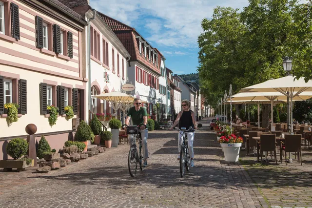 Stadthotel Adenauerplatz