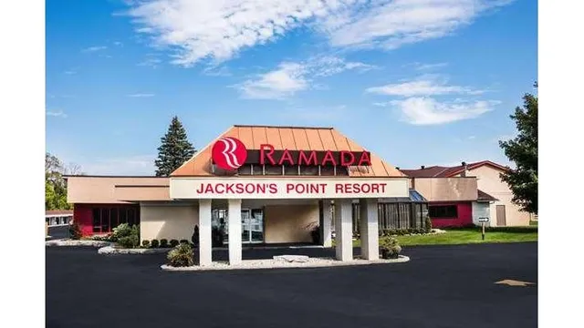Ramada by Wyndham Jacksons Point