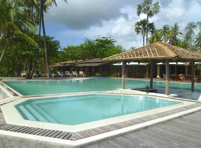 The Palm Beach Resort