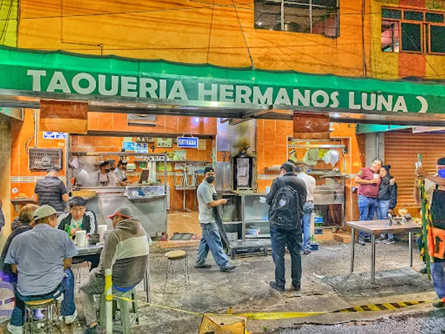 Taquería Hermanos Luna