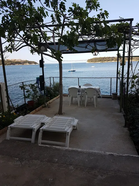 Sea of Eden, Dubrovnik