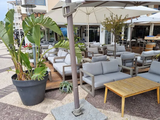 Évasion: Restaurant - Brasserie - Port Fréjus