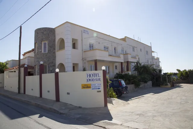 Ionio Star Hotel Apartments