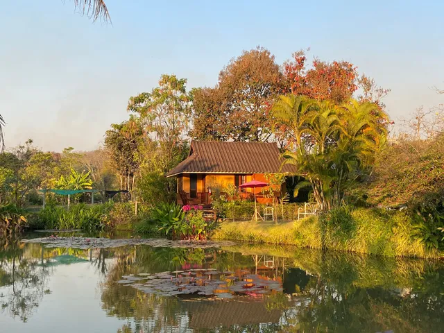 Pura Vida Pai Resort