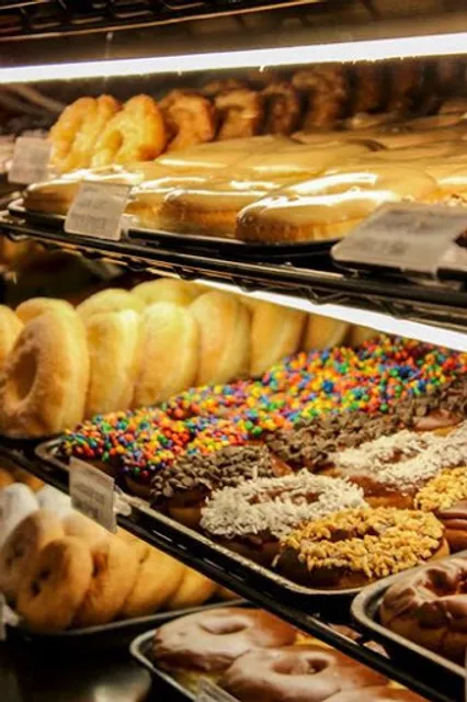 LaMar's Donuts and Coffee