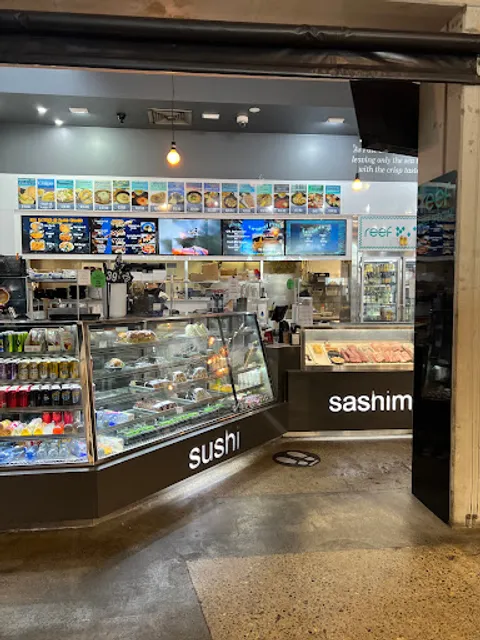 Reef Seafood & Sushi