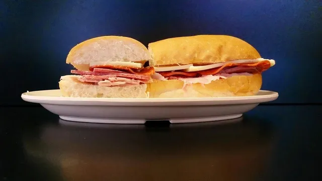 St Louis Pizza & Wings