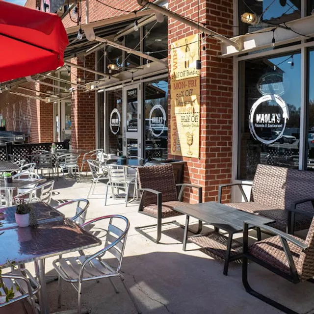 Maola's Pizzeria & Restaurant