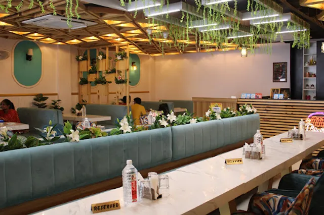 M3 Cafe & Restaurant