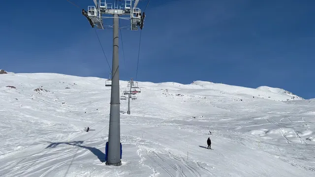 Gudauri Ski Lift 8 Shino