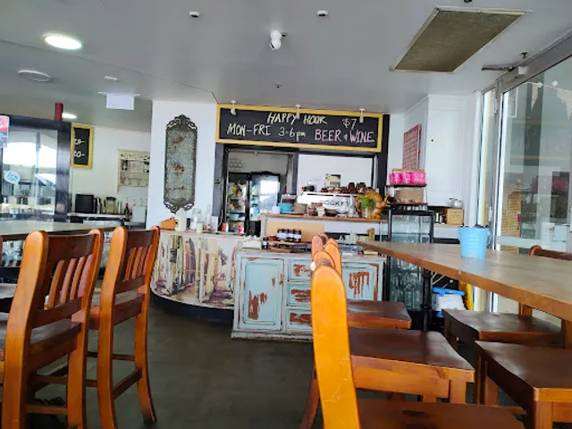 Liquid Gold Beach Cafe