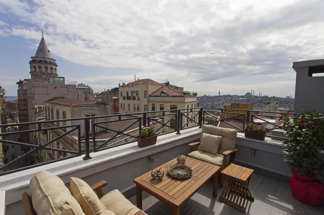 Louis Appartements Galata