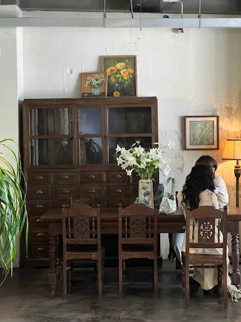 Xi-nê Bistro & Jazz