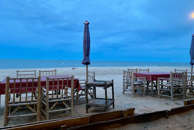 Cha-Am Little Shop & Resort