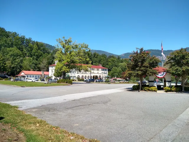 Lake Lure Arts & Crafts Festival