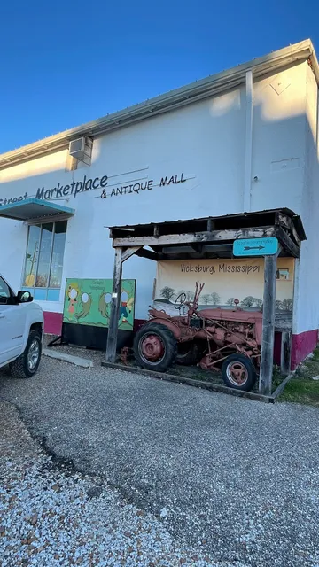 Levee Street Market Place