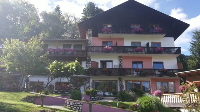 Frühstückspension Ferienwohnung Lemberger