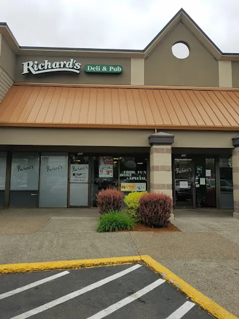 Richard's Deli & Pub