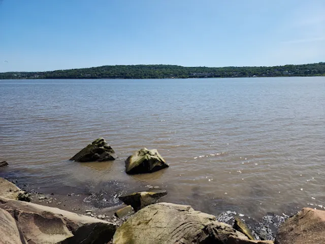 Palisades Hiking Spot