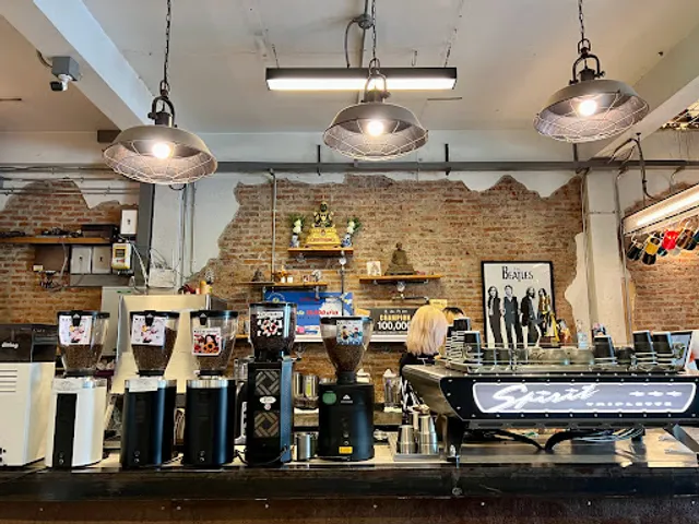 M.A.S Coffee l Roastery HQ