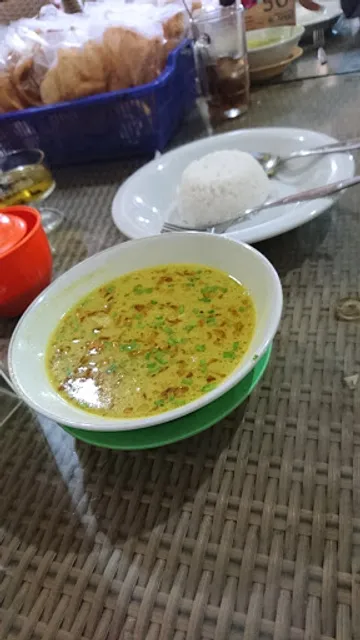 Empal Gentong Mang Kama