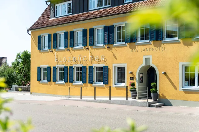 Klozbücher - Das Landhotel