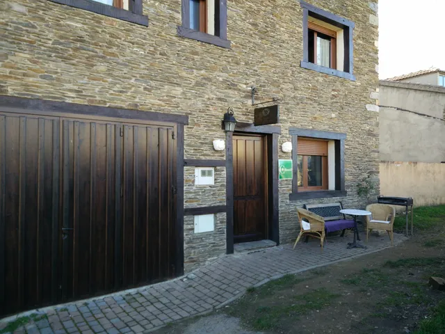 CASA RURAL FUENTE DEL ARCA