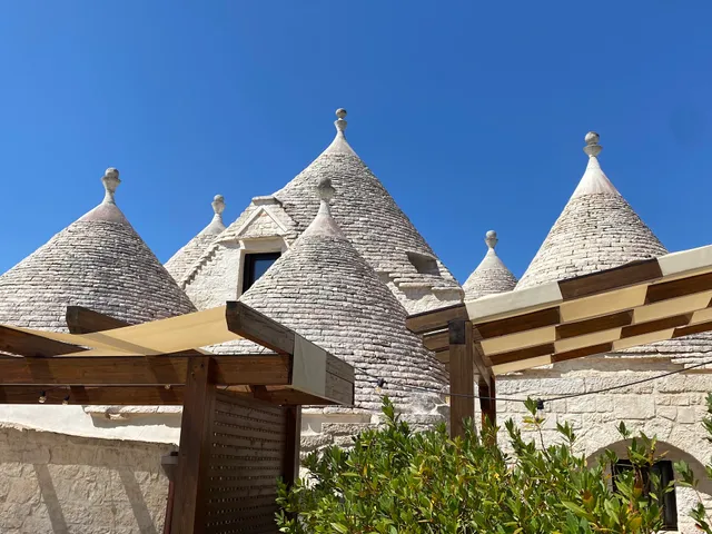 QUEI TRULLI DIVINI