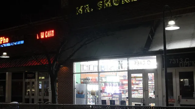 Mr. Smoke College Park