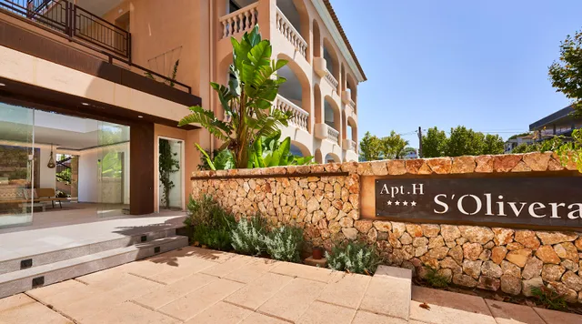 S'Olivera Apartments