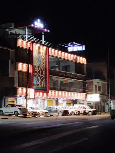 Hotel Dhruv Signature