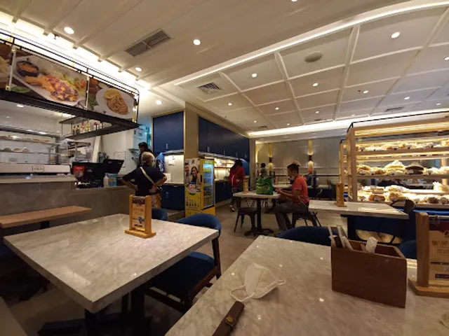 Imperial Tables - RS Mayapada Tangerang